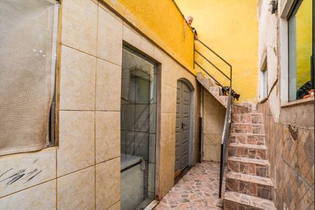 Casa à venda com 146m², 2 quartos e 2 vagasQuintal