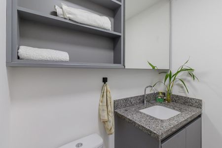 Studio para alugar com 30m², 1 quarto e sem vaga Studio para alugar com 30m², 1 quarto e sem vagaBanheiro da Suíte