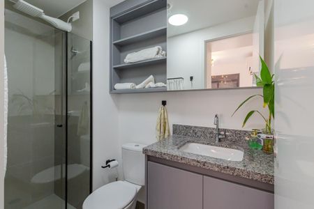 Studio para alugar com 30m², 1 quarto e sem vaga Studio para alugar com 30m², 1 quarto e sem vagaBanheiro da Suíte
