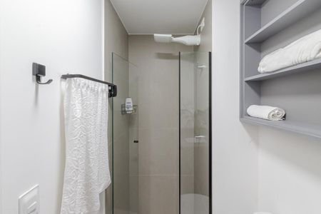 Studio para alugar com 30m², 1 quarto e sem vaga Studio para alugar com 30m², 1 quarto e sem vagaBanheiro da Suíte