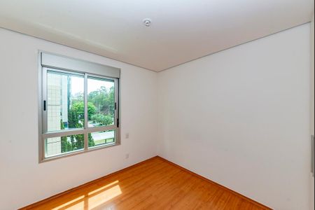 Apartamento à venda com 80m², 2 quartos e 2 vagasSuíte 2
