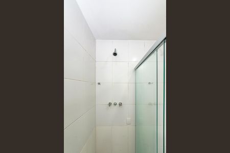 Apartamento à venda com 80m², 2 quartos e 2 vagasBanheiro da Suíte 1