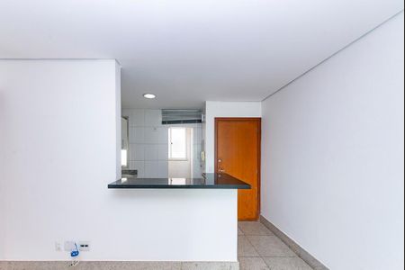 Apartamento à venda com 80m², 2 quartos e 2 vagasCozinha