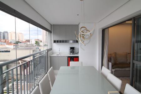 Apartamento à venda com 104m², 3 quartos e 2 vagasSala / Cozinha - Varanda