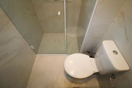 Apartamento à venda com 104m², 3 quartos e 2 vagasQuarto 1 - Banheiro