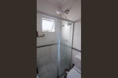 Casa à venda com 162m², 4 quartos e 4 vagas Casa à venda com 162m², 4 quartos e 4 vagasBanheiro da Suíte 3