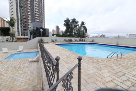 Apartamento à venda com 170m², 4 quartos e 2 vagasÁrea comum - Piscina