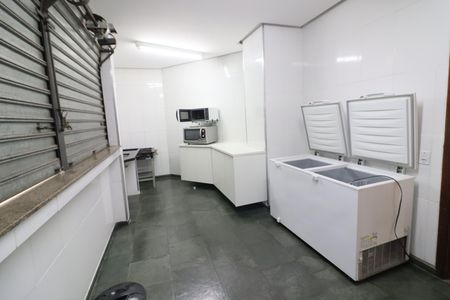 Apartamento à venda com 170m², 4 quartos e 2 vagasÁrea comum - Salão de festas