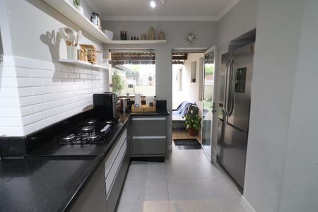 Apartamento à venda com 170m², 4 quartos e 2 vagasCozinha