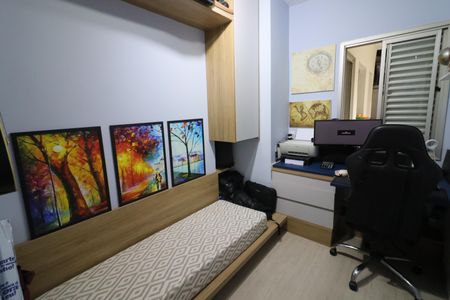 Apartamento à venda com 170m², 4 quartos e 2 vagasQuarto 4