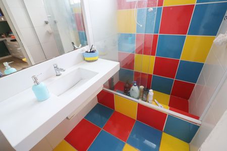 Apartamento à venda com 170m², 4 quartos e 2 vagasBanheiro da Suíte 2