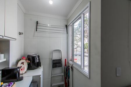 Apartamento à venda com 44m², 2 quartos e 1 vaga Apartamento à venda com 44m², 2 quartos e 1 vagaÁrea de Serviço