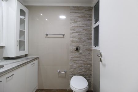 Apartamento à venda com 85m², 3 quartos e sem vagaBanheiro