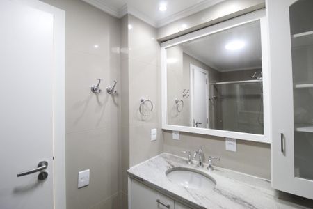 Apartamento à venda com 85m², 3 quartos e sem vagaBanheiro