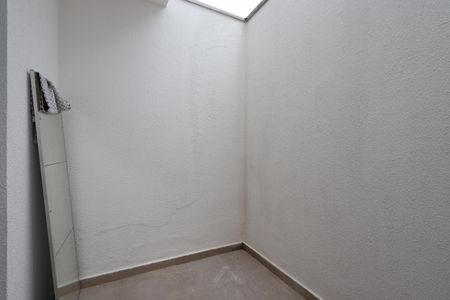 Studio à venda com 38m², 1 quarto e sem vagaQuintal
