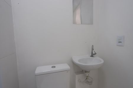 Banheiro de kitnet/studio à venda com 1 quarto, 38m² em Vila Bela, São Paulo