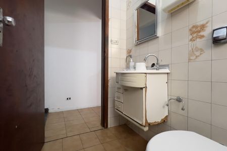 Casa à venda com 150m², 2 quartos e 1 vagaBanheiro 2