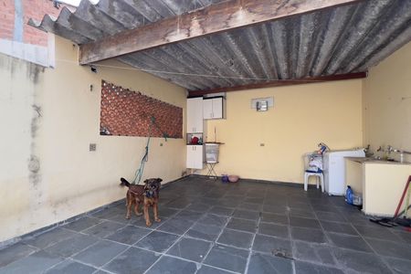 Casa à venda com 150m², 2 quartos e 1 vagaÁrea de Serviço