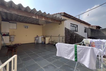 Casa à venda com 150m², 2 quartos e 1 vagaÁrea de Serviço