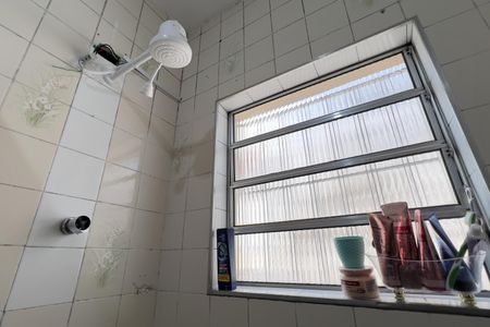 Casa à venda com 150m², 2 quartos e 1 vagaBanheiro 1
