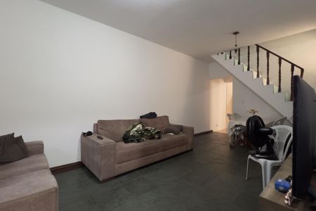 Sala de casa à venda com 2 quartos, 150m² em Jardim Pinhal, Guarulhos