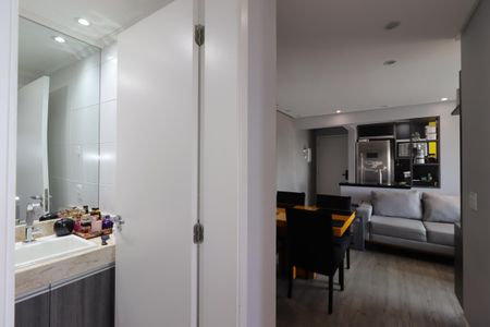 Apartamento à venda com 60m², 2 quartos e 2 vagasCorredor