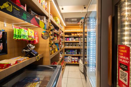 Apartamento à venda com 50m², 2 quartos e 1 vaga Apartamento à venda com 50m², 2 quartos e 1 vagaMercado