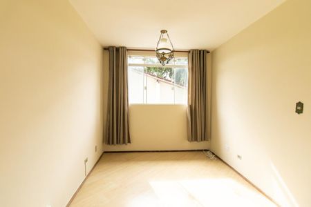Sala de apartamento para alugar com 3 quartos, 61m² em Vila Izabel, Curitiba
