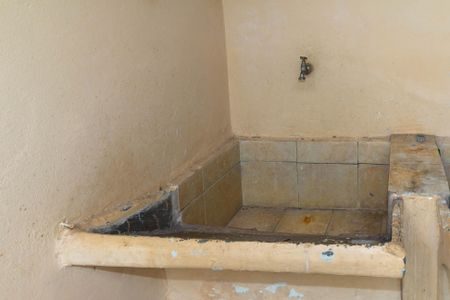 Casa para alugar com 40m², 1 quarto e sem vaga Casa para alugar com 40m², 1 quarto e sem vagaÁrea de Serviço