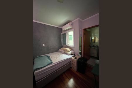 Casa à venda com 200m², 3 quartos e 3 vagas