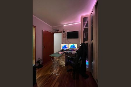 Casa à venda com 200m², 3 quartos e 3 vagas