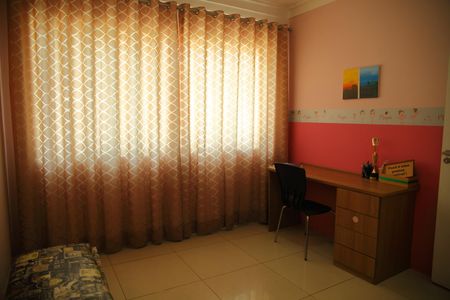 Casa à venda com 122m², 2 quartos e 2 vagasQuarto 2 