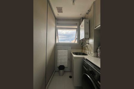 Apartamento à venda com 76m², 3 quartos e 2 vagas Apartamento à venda com 76m², 3 quartos e 2 vagasÁrea de Serviço