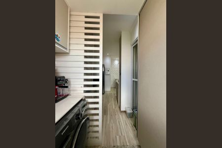 Apartamento à venda com 76m², 3 quartos e 2 vagas Apartamento à venda com 76m², 3 quartos e 2 vagasÁrea de Serviço