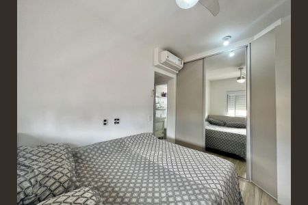 Apartamento à venda com 76m², 3 quartos e 2 vagas Apartamento à venda com 76m², 3 quartos e 2 vagasSuíte
