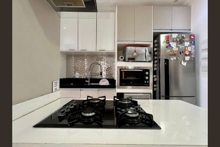 Apartamento à venda com 76m², 3 quartos e 2 vagas Apartamento à venda com 76m², 3 quartos e 2 vagasCozinha