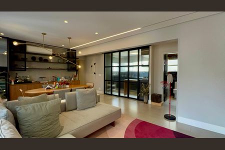 Apartamento à venda com 130m², 3 quartos e 2 vagasSala