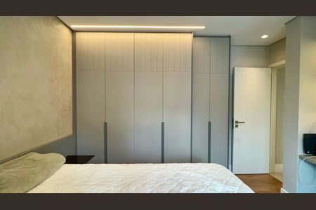 Apartamento à venda com 130m², 3 quartos e 2 vagasQuarto 2