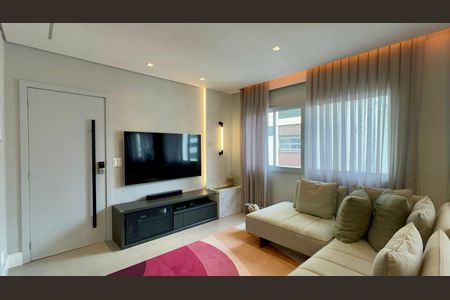 Apartamento à venda com 130m², 3 quartos e 2 vagasSala