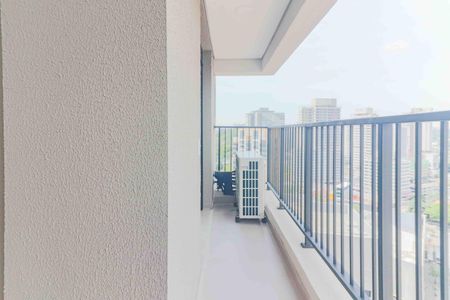 Apartamento para alugar com 84m², 3 quartos e 2 vagas Apartamento para alugar com 84m², 3 quartos e 2 vagasVaranda