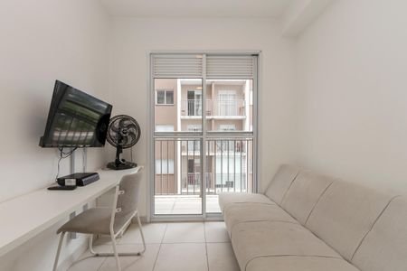 Apartamento à venda com 27m², 1 quarto e sem vaga Apartamento à venda com 27m², 1 quarto e sem vagaSala/ Cozinha