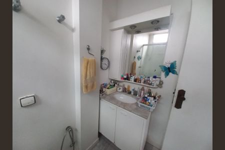 Apartamento para alugar com 150m², 4 quartos e 1 vaga Apartamento para alugar com 150m², 4 quartos e 1 vagaBanheiro da Suíte