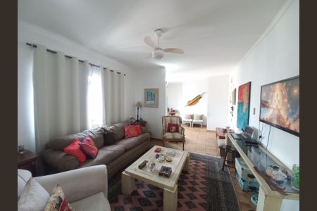 Apartamento para alugar com 150m², 4 quartos e 1 vaga Apartamento para alugar com 150m², 4 quartos e 1 vagaSala