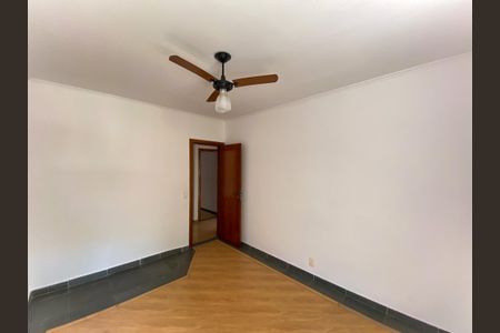 Apartamento à venda com 140m², 3 quartos e 2 vagasQuarto 3