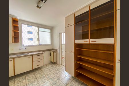 Apartamento à venda com 140m², 3 quartos e 2 vagasCozinha