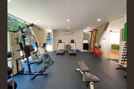 Apartamento à venda com 140m², 3 quartos e 2 vagasAcademia