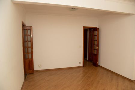 Apartamento à venda com 140m², 3 quartos e 2 vagasSala