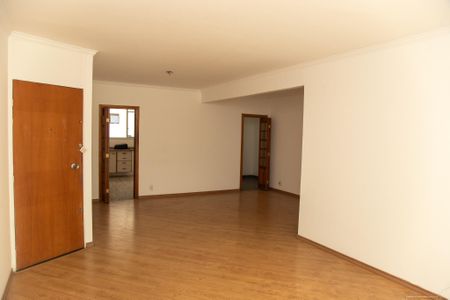 Apartamento à venda com 140m², 3 quartos e 2 vagasSala