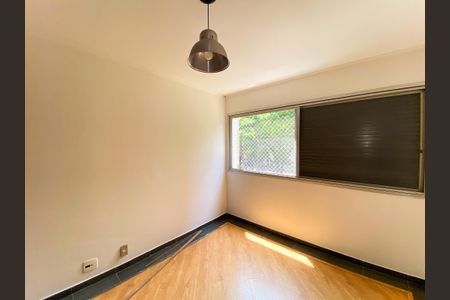Apartamento à venda com 140m², 3 quartos e 2 vagasQuarto 2