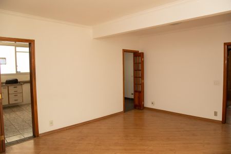 Apartamento à venda com 140m², 3 quartos e 2 vagasSala